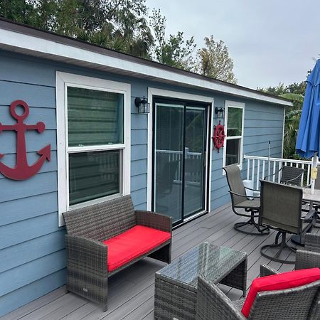 Perfect Getaway-Lovely Cottage House- Near Beaches Nokomis Exterior photo